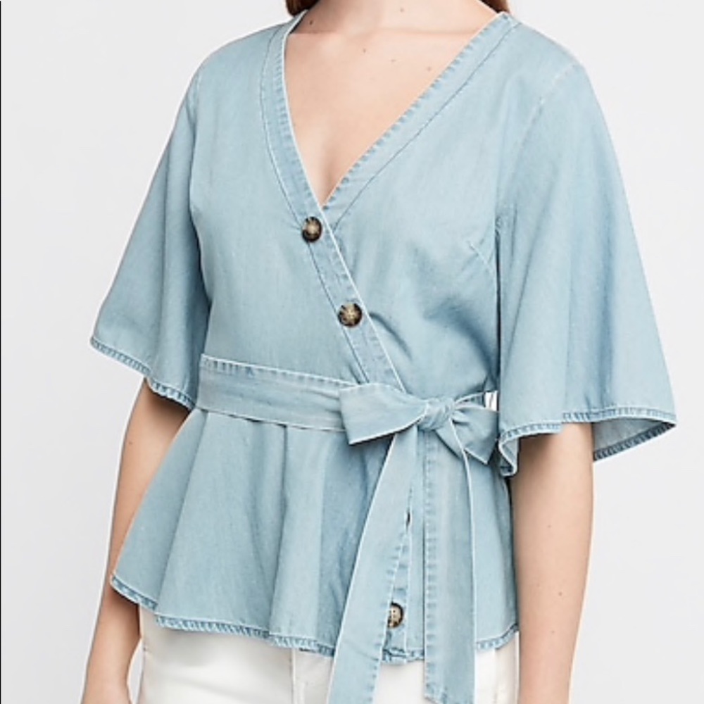 Express button front kimono peplum sleeve top